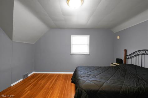 336 E 222nd Street Euclid OH 44123
