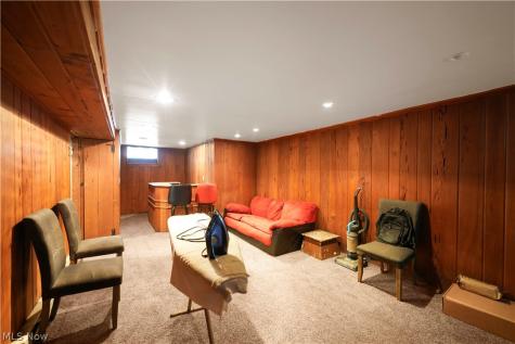 336 E 222nd Street Euclid OH 44123