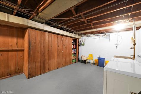 336 E 222nd Street Euclid OH 44123