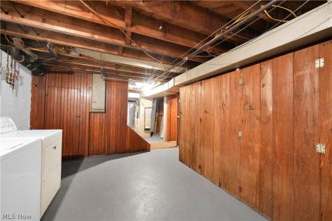 336 E 222nd Street Euclid OH 44123