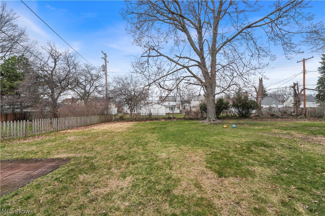 336 E 222nd Street Euclid OH 44123