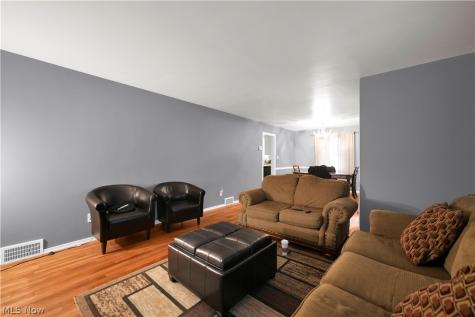 336 E 222nd Street Euclid OH 44123