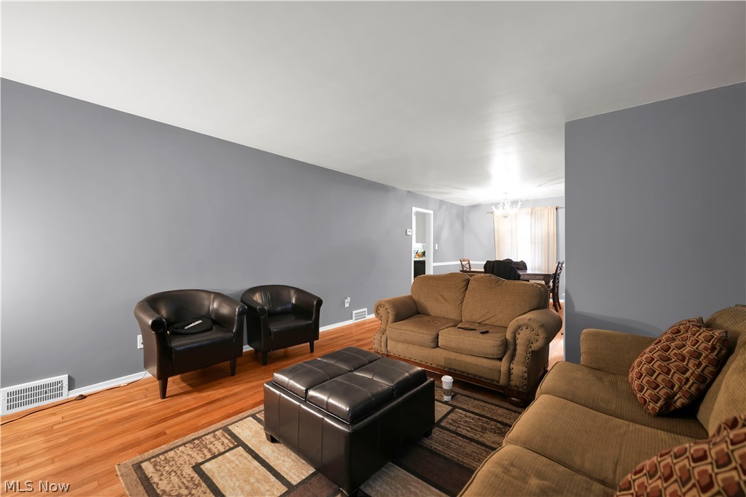 336 E 222nd Street Euclid OH 44123