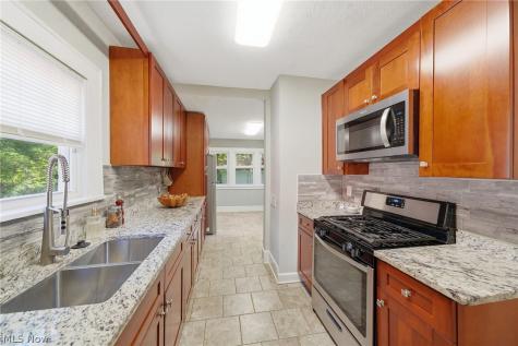 2603 Princeton Road Cleveland Heights OH 44118