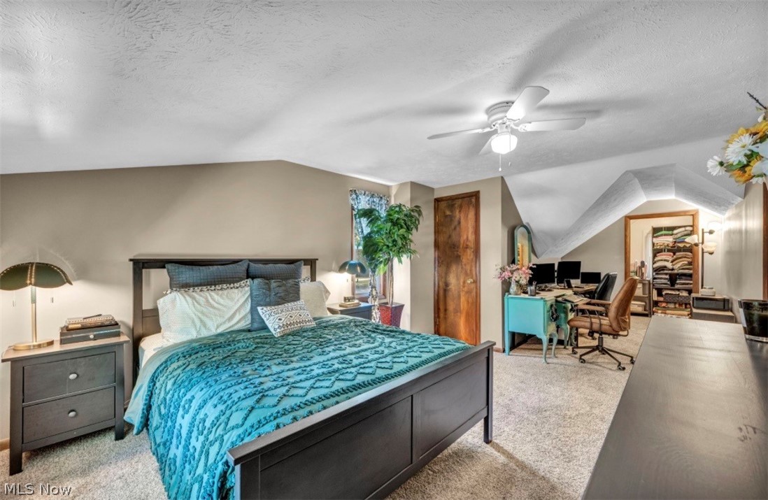 1699 Lyndhurst Lyndhurst OH 44124