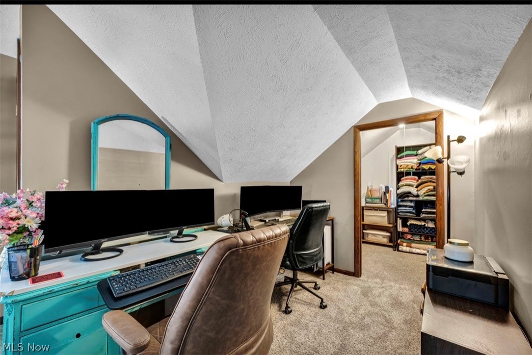 1699 Lyndhurst Lyndhurst OH 44124