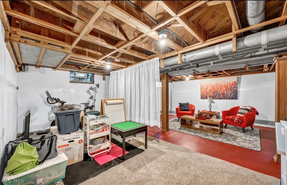 1699 Lyndhurst Lyndhurst OH 44124