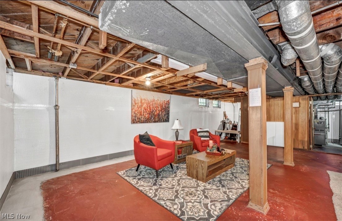 1699 Lyndhurst Lyndhurst OH 44124