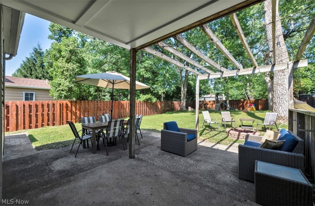 1699 Lyndhurst Lyndhurst OH 44124