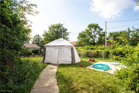 3788 E 155th Street Cleveland OH 44128