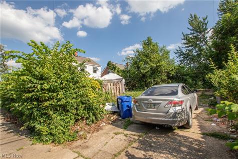 3788 E 155th Street Cleveland OH 44128