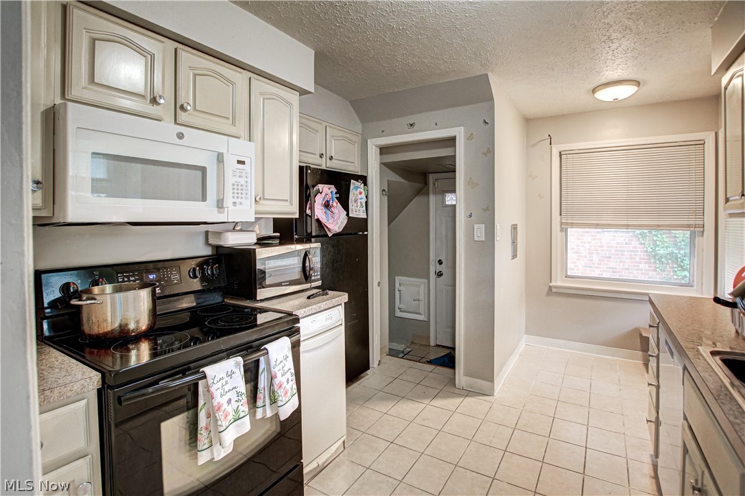 3788 E 155th Street Cleveland OH 44128