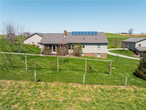 4876 Township Road 628 Millersburg OH 44654