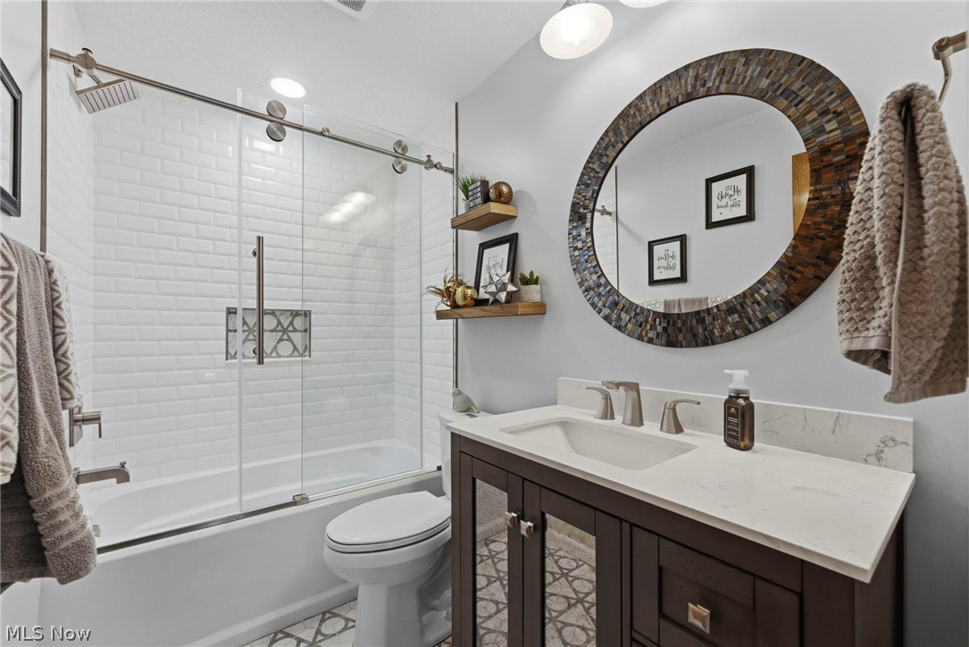 13876 Olde Orchard Road Strongsville OH 44136
