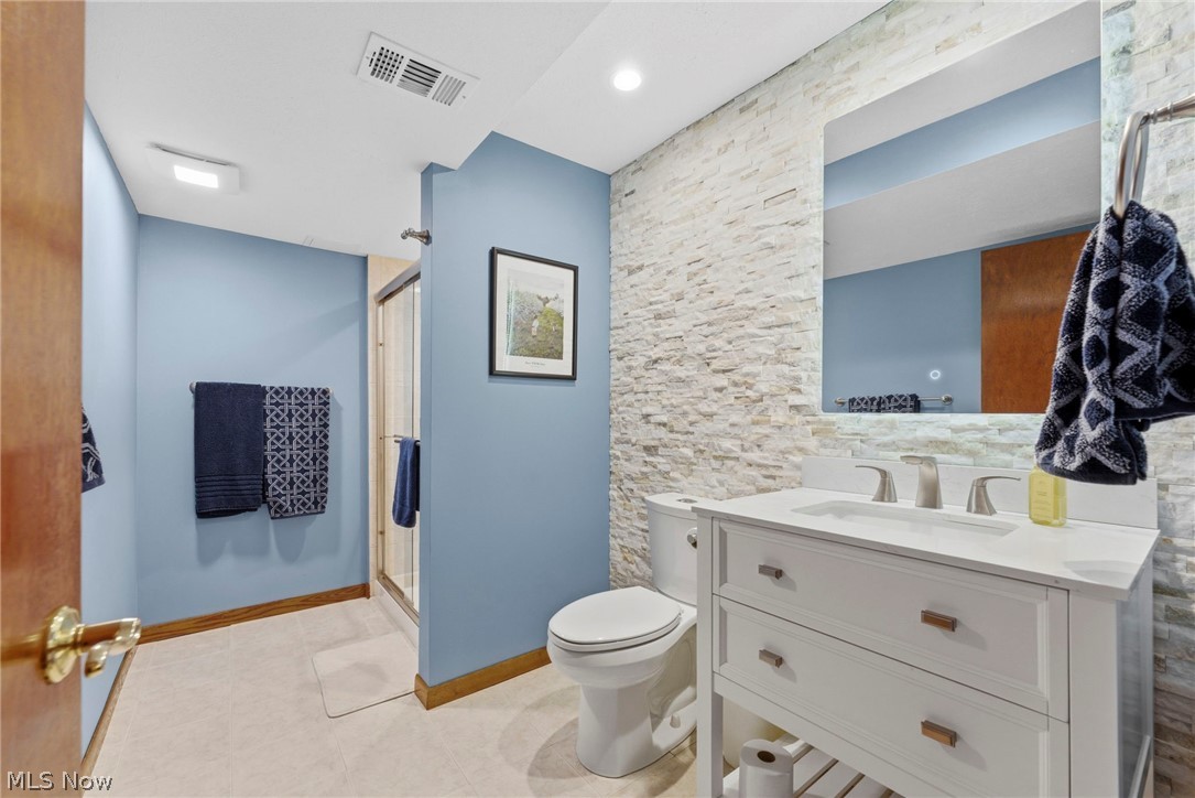 13876 Olde Orchard Road Strongsville OH 44136