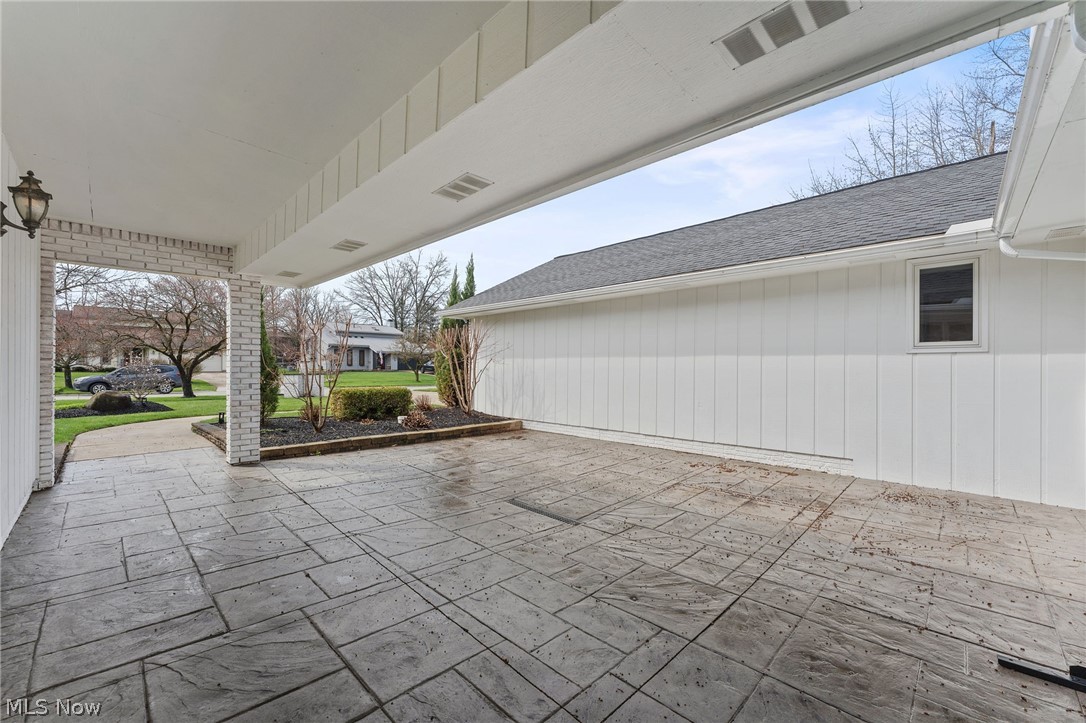 13876 Olde Orchard Road Strongsville OH 44136