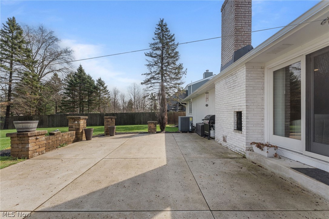 13876 Olde Orchard Road Strongsville OH 44136