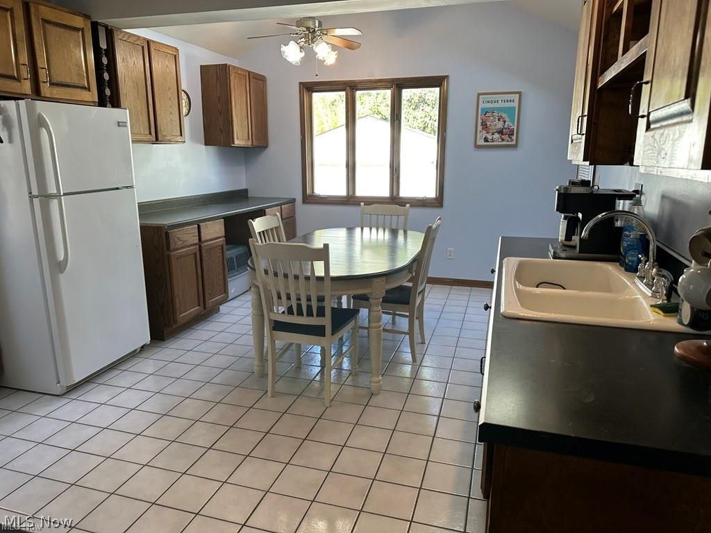 5926 Deering Avenue Parma Heights OH 44130