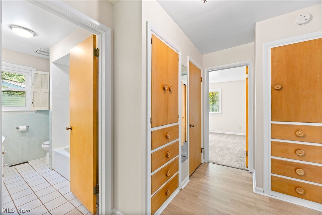 1867 Thornhill Drive Akron OH 44313