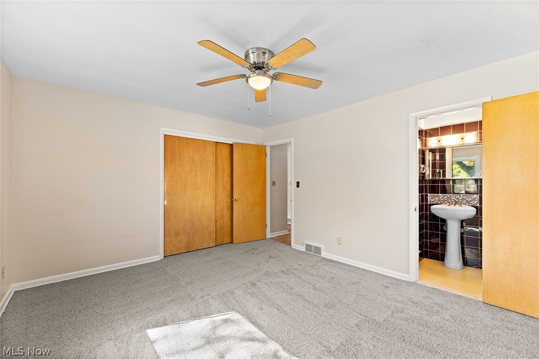 1867 Thornhill Drive Akron OH 44313