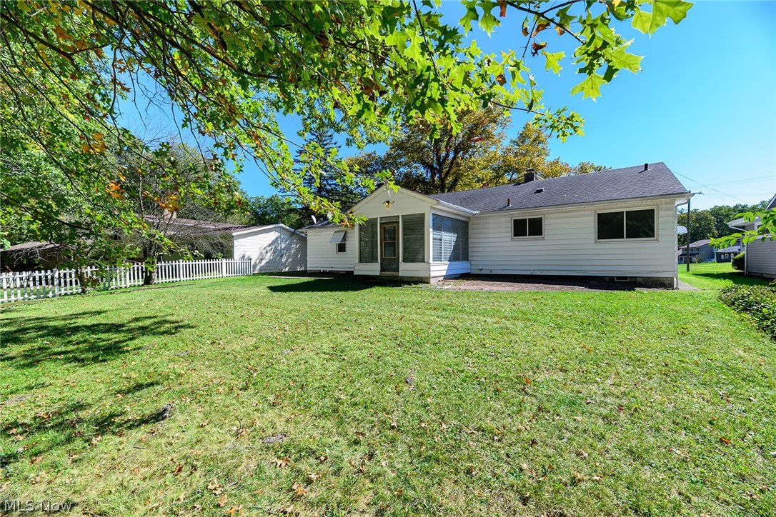 1867 Thornhill Drive Akron OH 44313