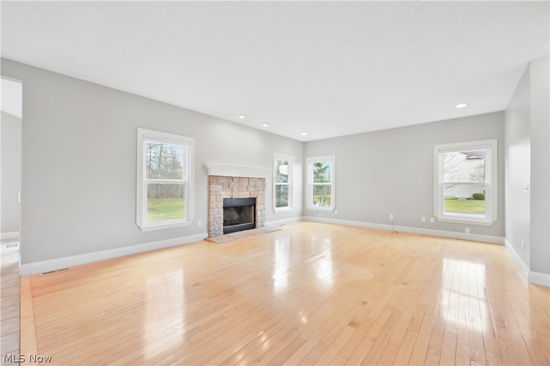 1693 Elm Drive Avon OH 44011