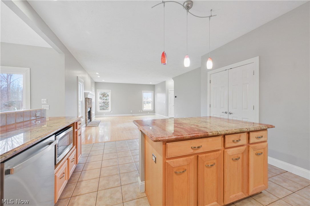 1693 Elm Drive Avon OH 44011