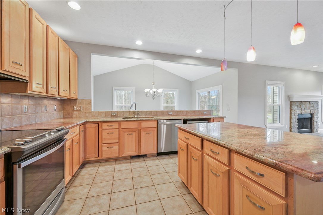 1693 Elm Drive Avon OH 44011
