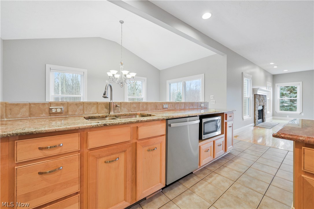 1693 Elm Drive Avon OH 44011