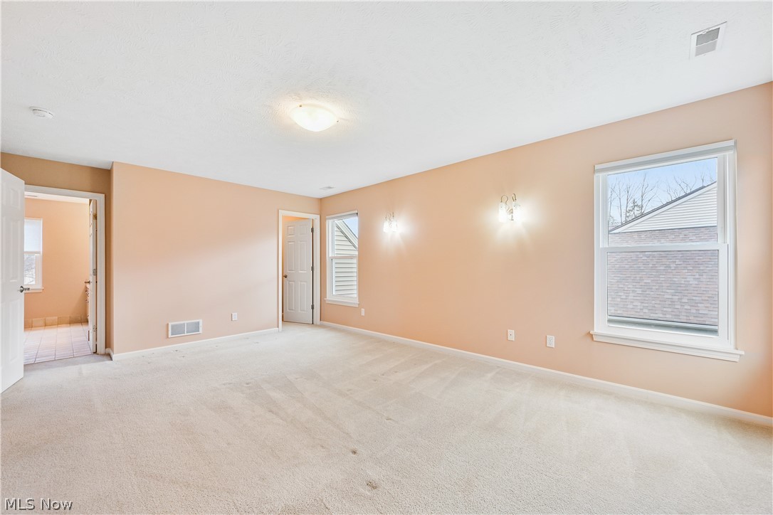 1693 Elm Drive Avon OH 44011