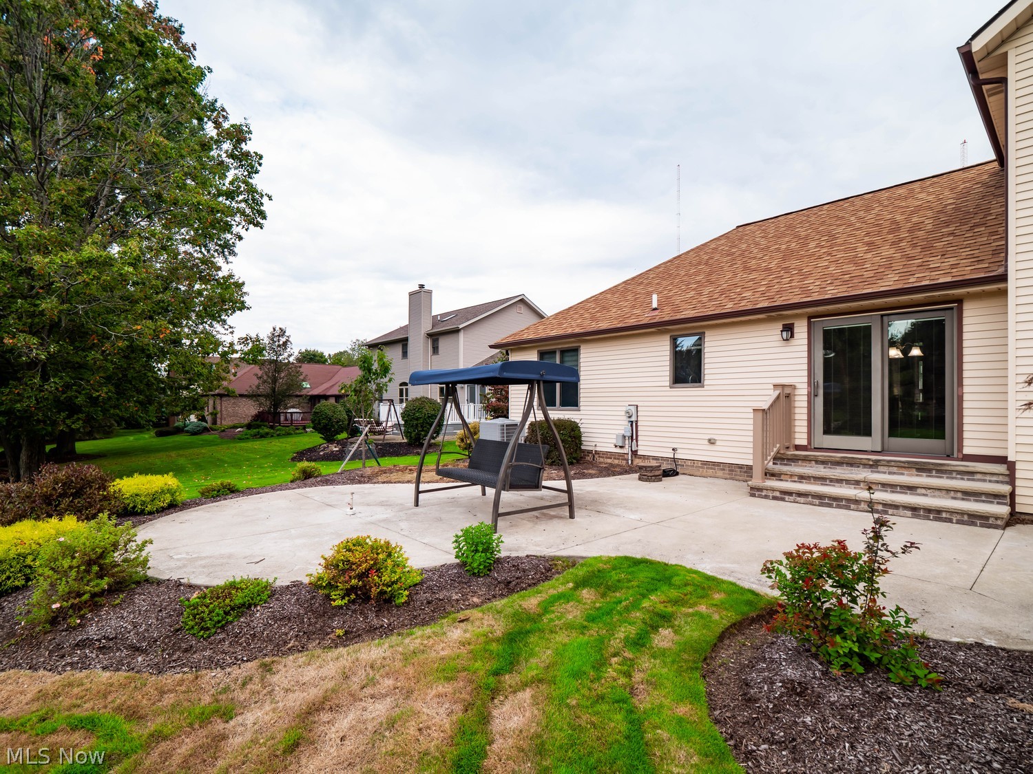 3540 Sparrow Flight Drive Seven Hills OH 44131
