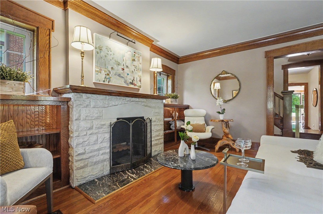 27 Borton Avenue Akron OH 44302
