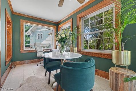 27 Borton Avenue Akron OH 44302
