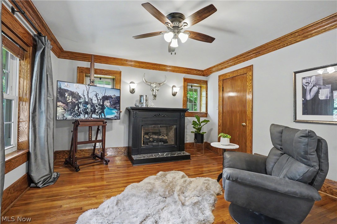 27 Borton Avenue Akron OH 44302