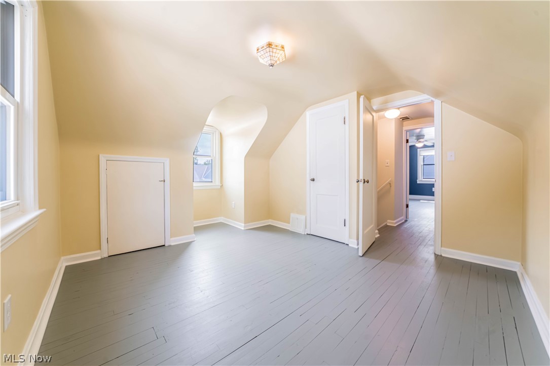 142 Woodstock Drive Avon Lake OH 44012