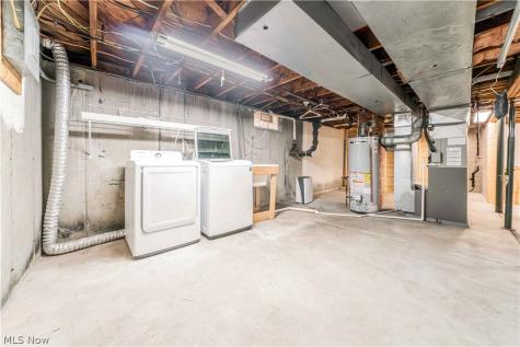 142 Woodstock Drive Avon Lake OH 44012