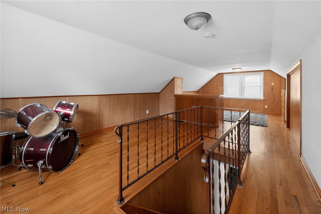 2751 Valley Road Cuyahoga Falls OH 44223