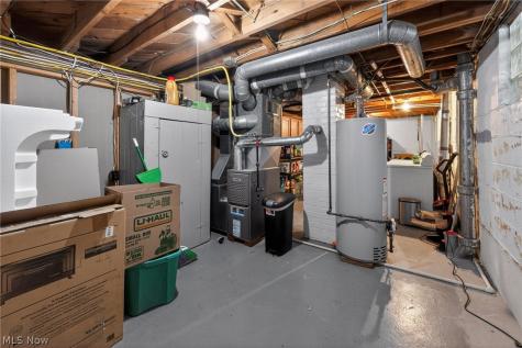 2751 Valley Road Cuyahoga Falls OH 44223