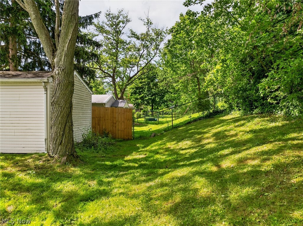 2751 Valley Road Cuyahoga Falls OH 44223