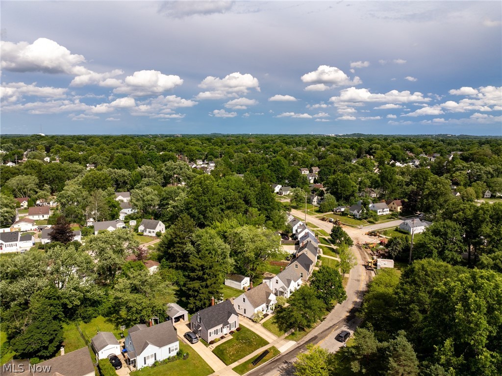 2751 Valley Road Cuyahoga Falls OH 44223
