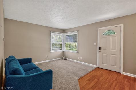 2751 Valley Road Cuyahoga Falls OH 44223