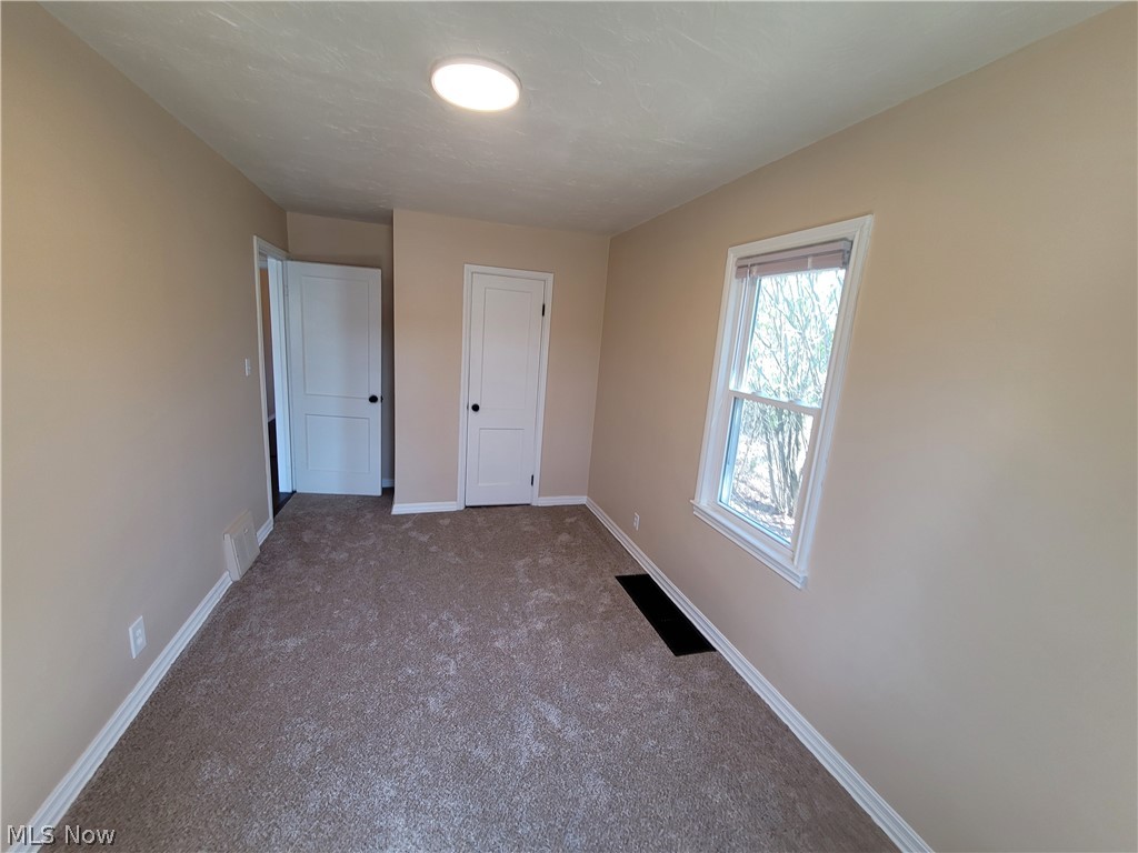 923 Russell Avenue Akron OH 44307