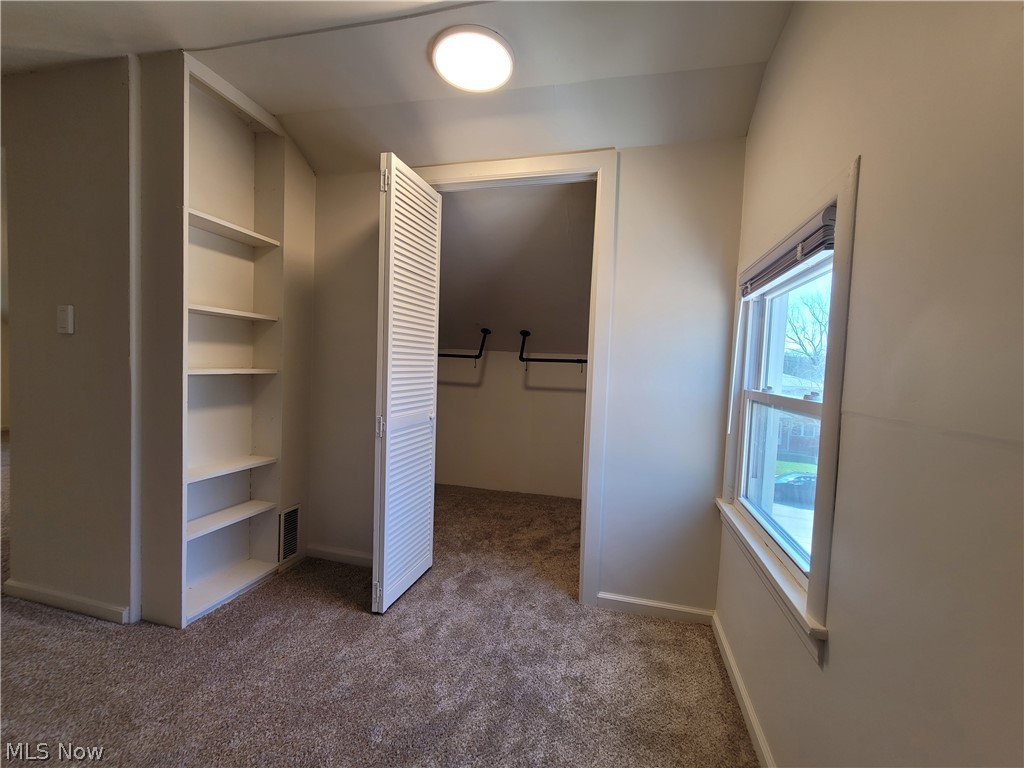 923 Russell Avenue Akron OH 44307