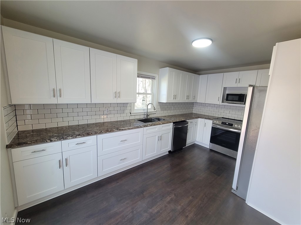 923 Russell Avenue Akron OH 44307