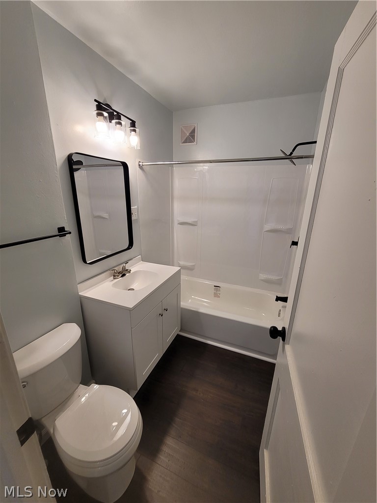 923 Russell Avenue Akron OH 44307