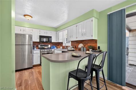 1514 Erie Street S Massillon OH 44646
