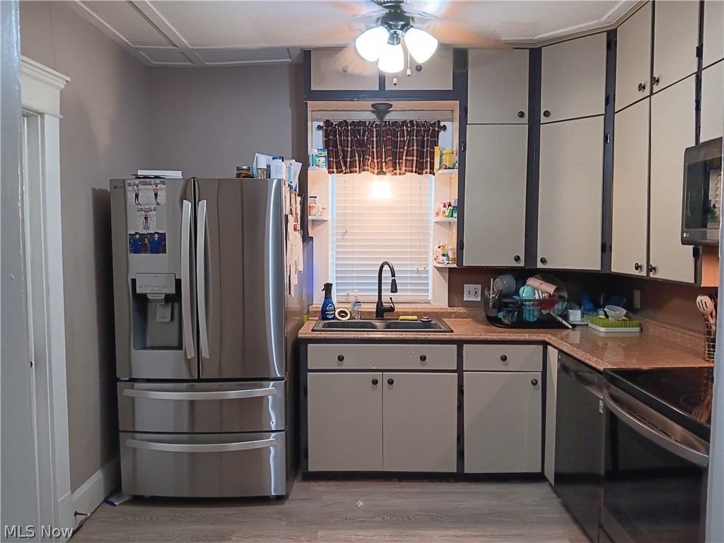1514 Stewart Avenue Cambridge OH 43725