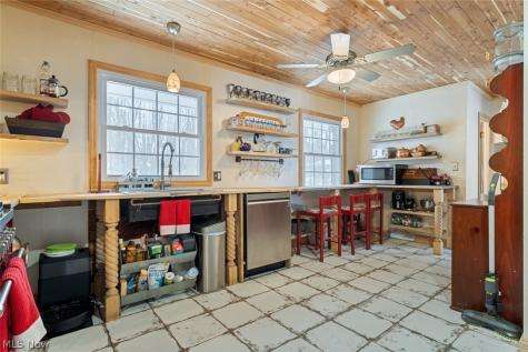 4950 Harris Road Broadview Heights OH 44147
