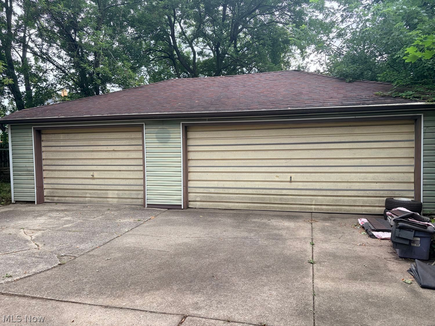 915 N Main Street Niles OH 44446