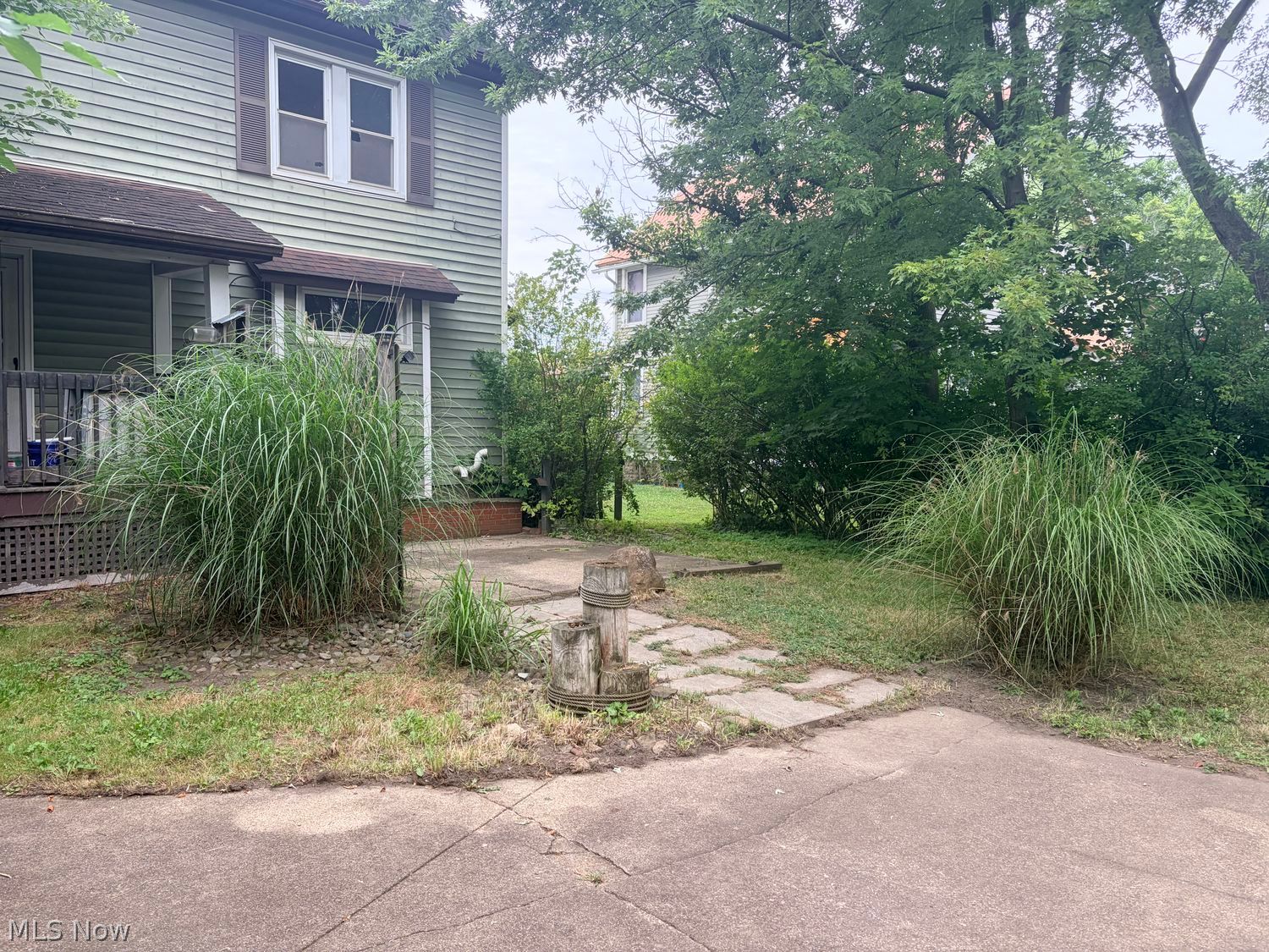 915 N Main Street Niles OH 44446